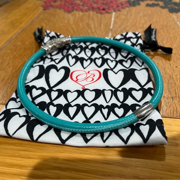 Brighton Turquoise Bracelet with Silver Detailing - Picture 2 of 2